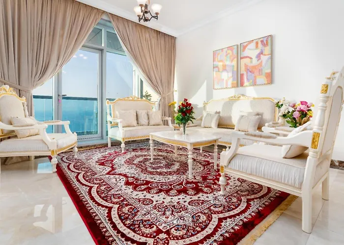 Ocean View Luxury 3Br Duplex At Ajman Corniche